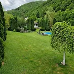 бели вит Villa *