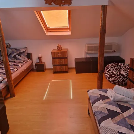 Beli Vit Villa Ribarica