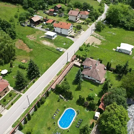 Vilă бели вит Ribarița