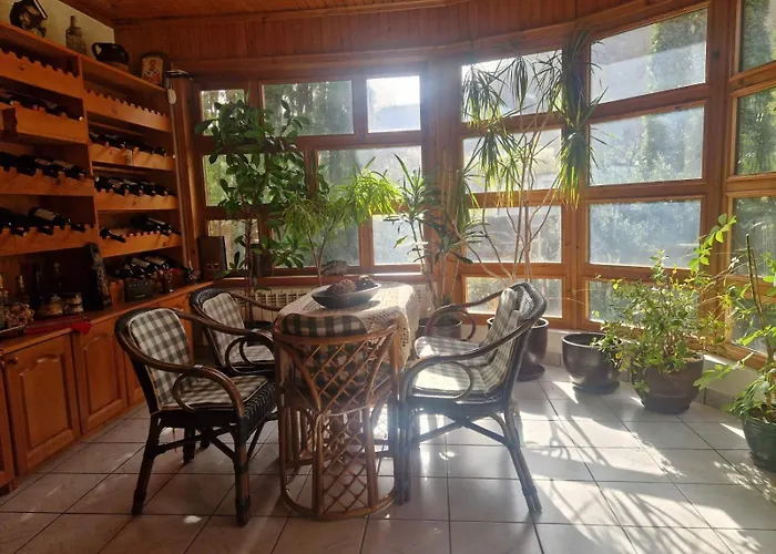 бели вит Willa *