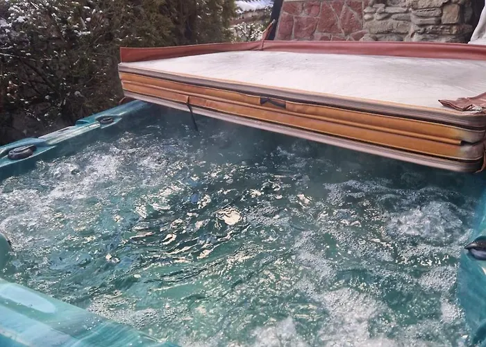 бели вит Villa