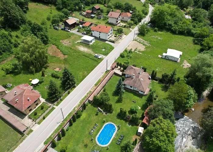 Willa бели вит Ribarica